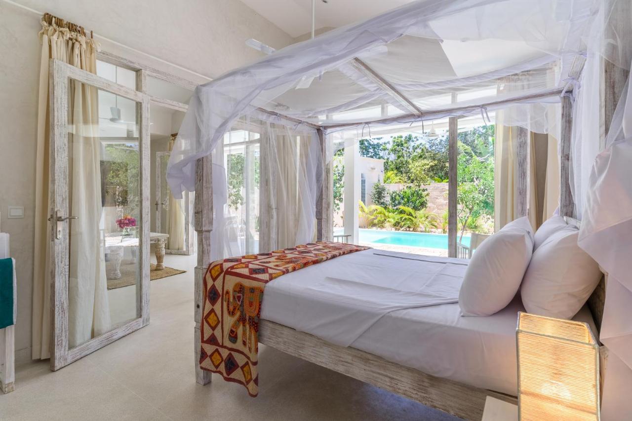 Saffron Villas Diani Beach Buitenkant foto
