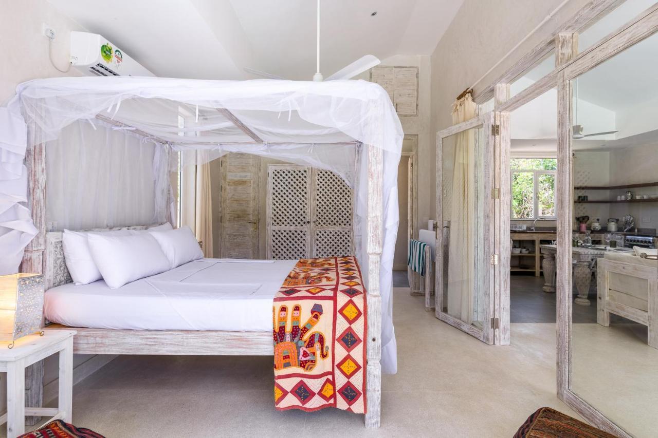 Saffron Villas Diani Beach Buitenkant foto